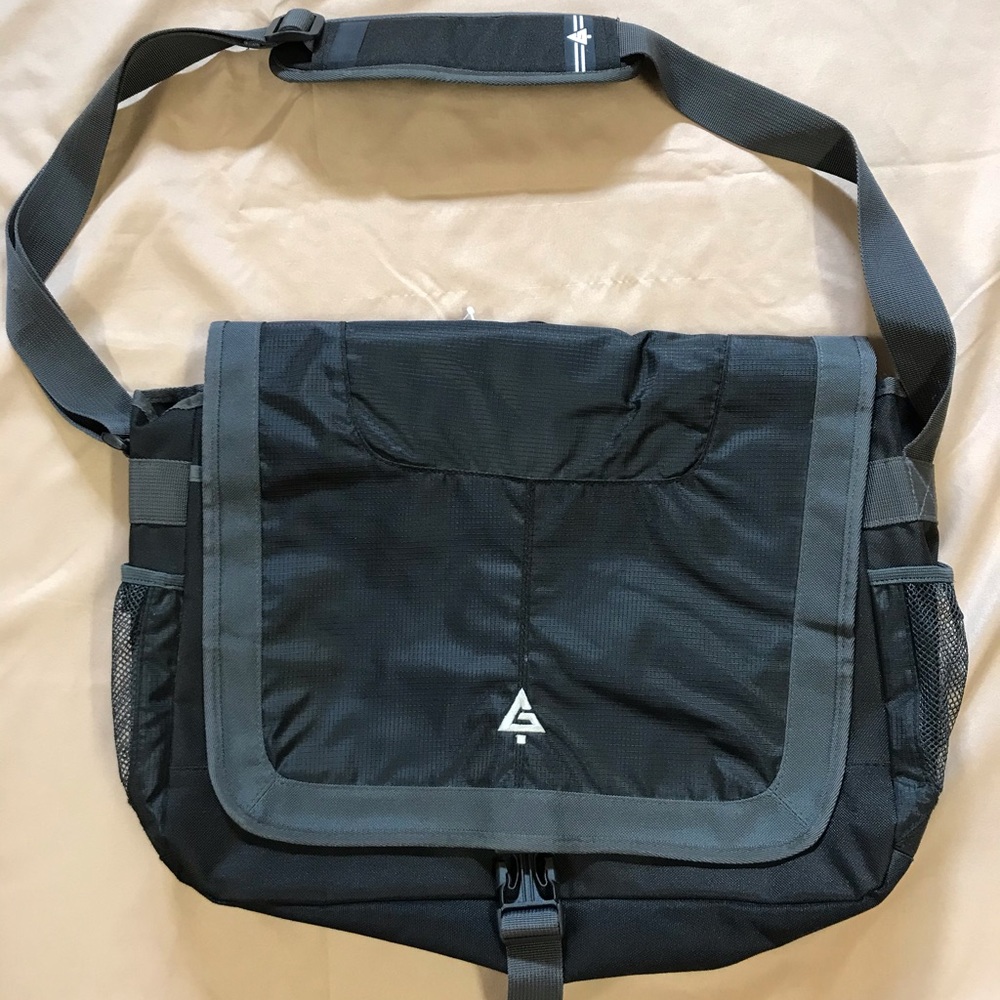 Men’s Black Laptop Bag